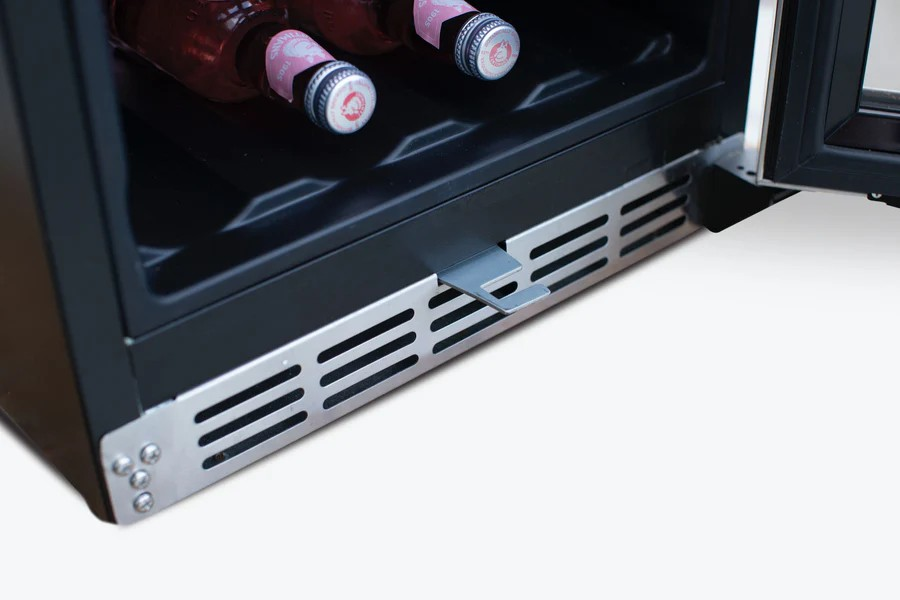 American Made Grills 15" 3.2c Outdoor Rated Dual Zone Wine Cooler